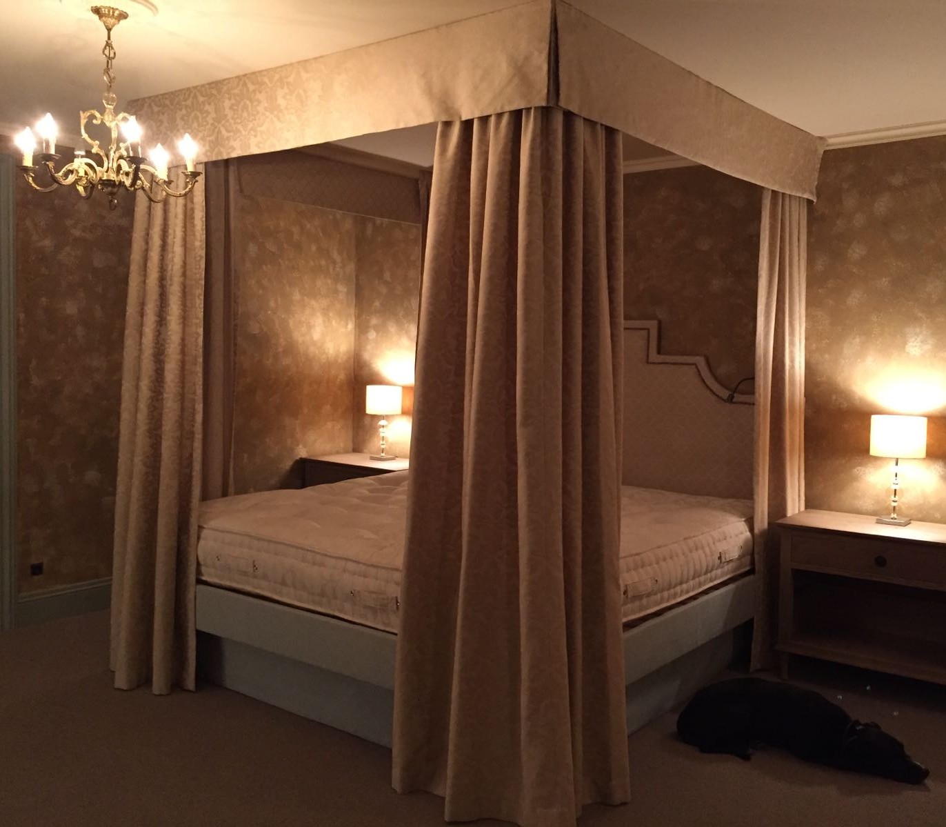 Four Poster Bed